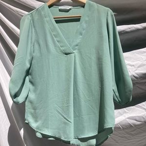Lush blouse light green , 3/4 sleeves, size XS